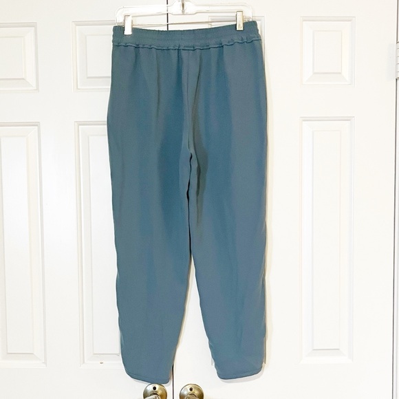 J. Crew "Newport Blue" Reese Pull-On Crepe Pants Joggers w/ pockets. Size 8 - Picture 8 of 14